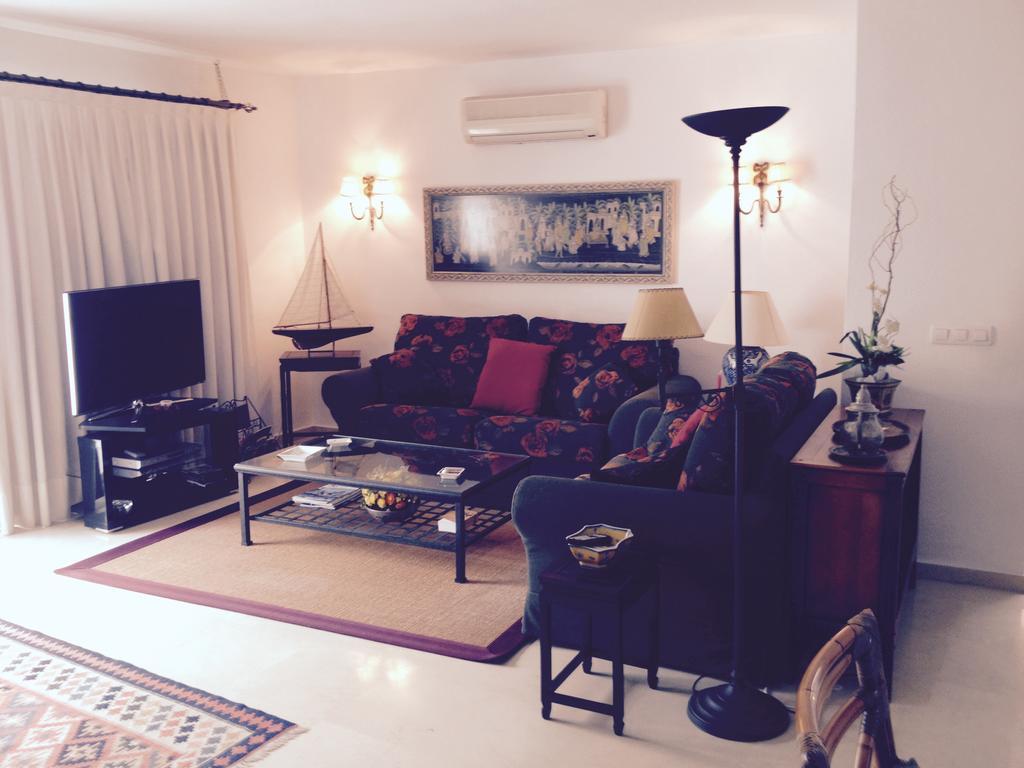 Dominion Apartments Estepona Szoba fotó
